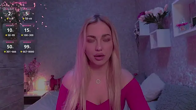 Snapshot of Mika_Rayy chatting on October 12, 7:24 pm Mika Rayy online show from October 12, 7:24 pm