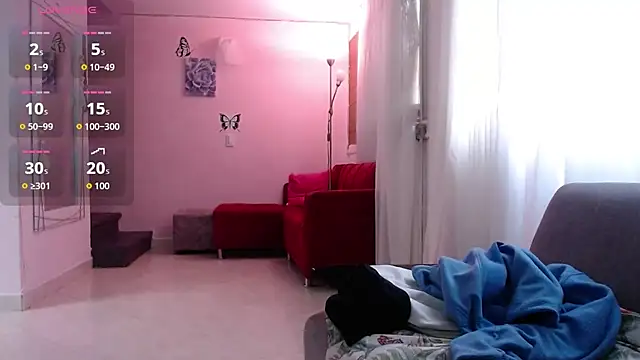 Snapshot of Katalina_Rosee chatting on October 30, 9:04 pm Katalina Rosee online show from October 30, 9:04 pm