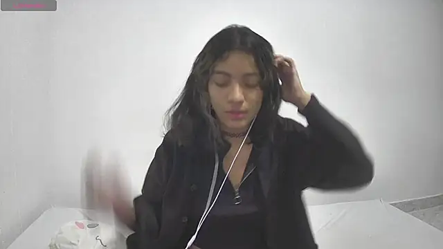 Lovelyamyy online show from January 15, 6:33 am