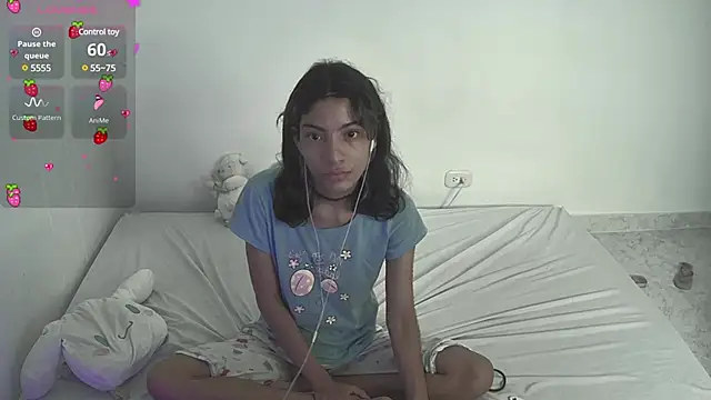 Lovelyamyy online show from January 16, 3:24 pm