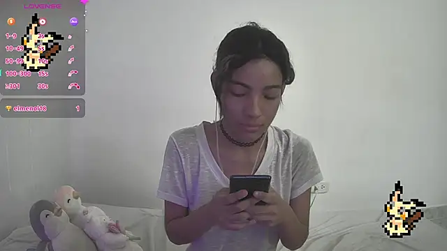 Lovelyamyy online show from January 19, 4:04 pm