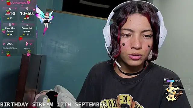 Lovelyamyy online show from September 16, 5:19 am