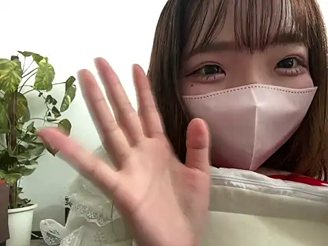 Snapshot of omochi_chan_oo chatting on February 9, 2:28 am omochi chan oo online show from February 9, 2:28 am