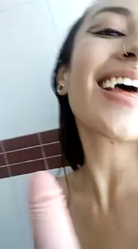 Snapshot of coral_jonesss chatting on January 22, 4:12 pm coral jonesss online show from January 22, 4:12 pm