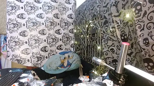 kattislut77 online show from October 28, 8:00 pm