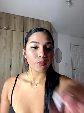 CharlotteGraay online show from October 14, 3:40 am