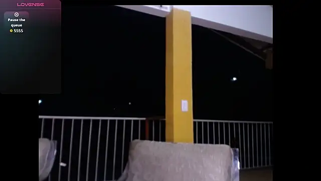 Snapshot of leslycarsson chatting on March 18, 1:42 am leslycarsson online show from March 18, 1:42 am