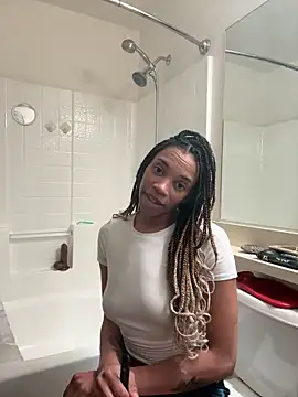 Snapshot of goddesskash chatting on March 2, 3:24 am goddesskash online show from March 2, 3:24 am