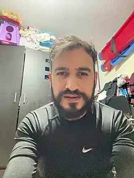 leonardohot1987 online show from January 17, 5:42 am