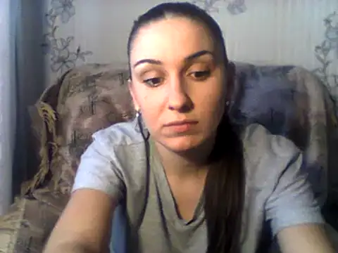 Snapshot of Yuliia30 chatting on February 19, 12:11 pm Yuliia30 online show from February 19, 12:11 pm