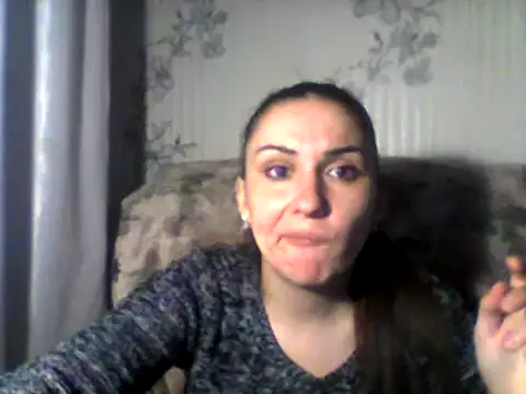 Snapshot of Yuliia30 chatting on February 22, 3:25 pm Yuliia30 online show from February 22, 3:25 pm