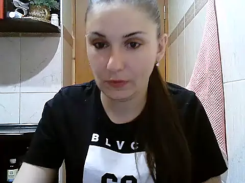 Snapshot of Yuliia30 chatting on September 26, 5:39 pm Yuliia30 online show from September 26, 5:39 pm