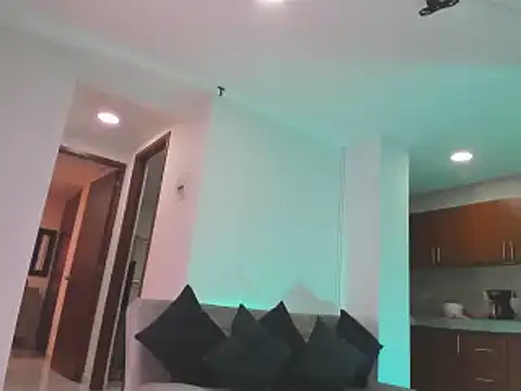 orlando yate online show from February 9, 10:31 am