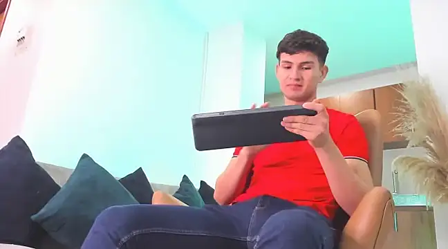 orlando yate online show from February 10, 6:42 am