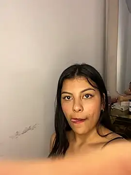 Salmaportman69 online show from March 15, 4:13 am