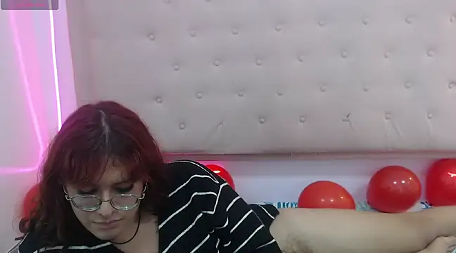 kathepickmanx online show from February 15, 6:33 am