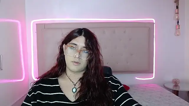 kathepickmanx online show from October 18, 4:04 am