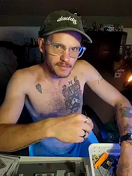 SoxxyNsh online show from November 22, 4:22 am