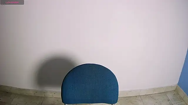 Snapshot of Eva_abaad chatting on January 6, 2:04 am Eva abaad online show from January 6, 2:04 am