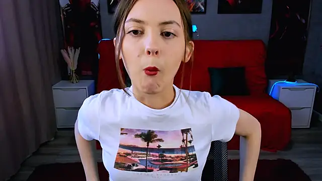 JesssWalker online show from March 19, 6:24 am