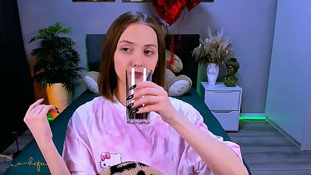 JesssWalker online show from March 22, 1:54 am