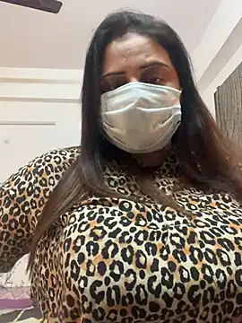 Snapshot of Miss-Jasmine chatting on February 22, 9:45 am Miss-Jasmine online show from February 22, 9:45 am