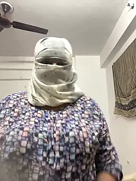 Snapshot of Miss-Jasmine chatting on February 25, 4:31 pm Miss-Jasmine online show from February 25, 4:31 pm