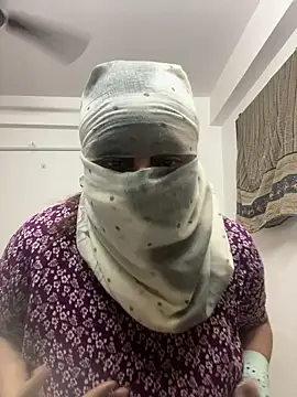 Snapshot of Miss-Jasmine chatting on February 27, 9:22 am Miss-Jasmine online show from February 27, 9:22 am