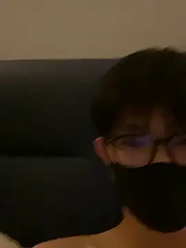 Snapshot of zhsase chatting on April 6, 6:25 am zhsase online show from April 6, 6:25 am