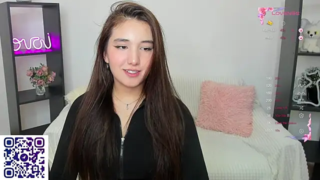 anna elfi online show from February 9, 10:20 am