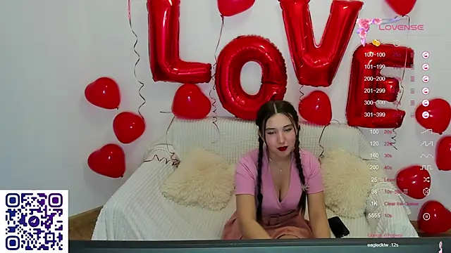 anna elfi online show from February 12, 12:55 pm