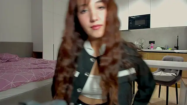 anna elfi online show from September 9, 5:12 pm