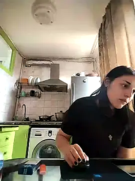 Snapshot of Rosanna_Rennie chatting on January 22, 10:29 am Rosanna Rennie online show from January 22, 10:29 am