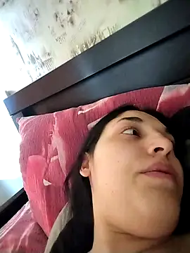 Snapshot of Rosanna_Rennie chatting on March 5, 7:27 am Rosanna Rennie online show from March 5, 7:27 am