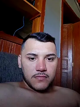 Snapshot of Daniel_brito_2024 chatting on November 21, 7:23 pm Daniel brito 2024 online show from November 21, 7:23 pm