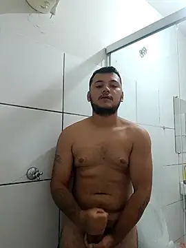 Snapshot of Daniel_brito_2024 chatting on April 5, 3:04 am Daniel brito 2024 online show from April 5, 3:04 am