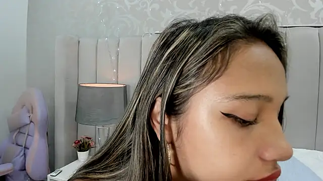 Snapshot of TaniaParker chatting on February 27, 3:15 pm TaniaParker online show from February 27, 3:15 pm