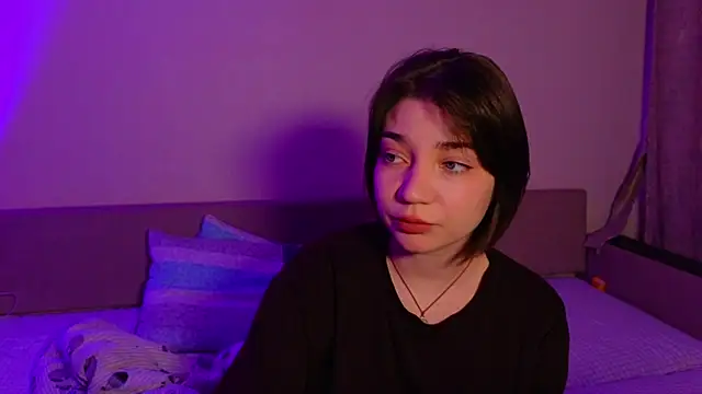 Snapshot of CassJonn chatting on December 15, 4:11 pm CassJonn online show from December 15, 4:11 pm