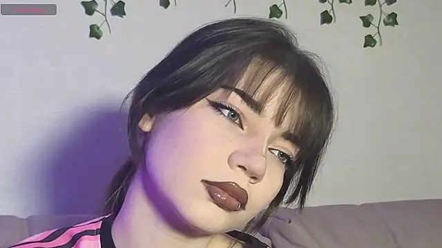 Snapshot of CassJonn chatting on March 25, 6:14 pm CassJonn online show from March 25, 6:14 pm