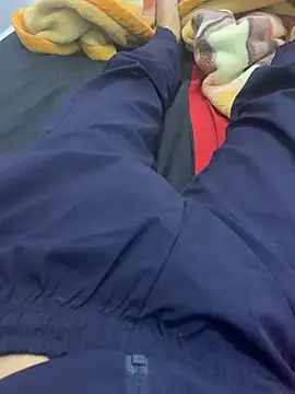 Snapshot of Spaipi chatting on February 13, 2:40 am Spaipi online show from February 13, 2:40 am