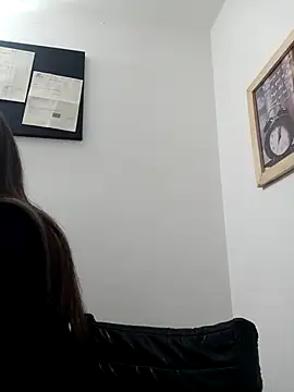 CHARLOTTE 1711 online show from February 5, 11:17 pm