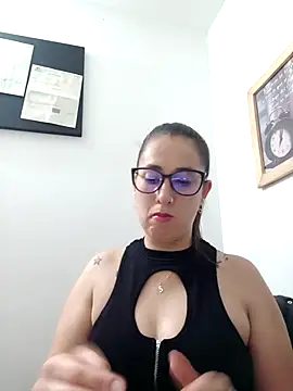 CHARLOTTE 1711 online show from February 10, 12:19 am