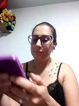 CHARLOTTE 1711 online show from October 21, 3:51 am