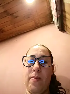 CHARLOTTE 1711 online show from April 29, 3:10 am