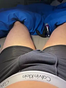 Snapshot of GastonBig chatting on February 3, 10:48 pm GastonBig online show from February 3, 10:48 pm