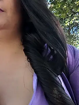 Melyy Edii online show from April 26, 3:21 pm