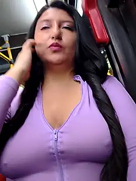 Melyy Edii online show from May 7, 11:43 pm