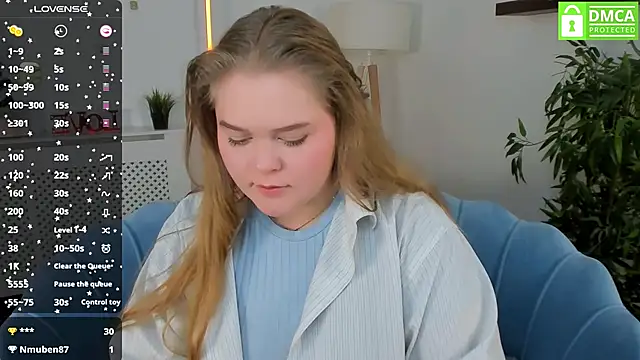 Erica  Alta online show from January 17, 9:49 am