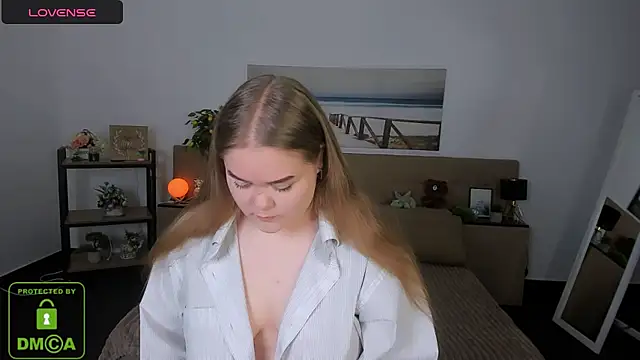 Erica  Alta online show from January 21, 8:43 pm