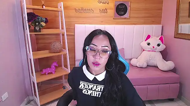 Snapshot of victoria_ricci_a chatting on February 4, 4:29 pm victoria ricci a online show from February 4, 4:29 pm